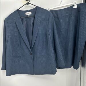 Le Suit Women's Blue Printed Pattern 2-Piece Skirt Suit Plus Size 24W
